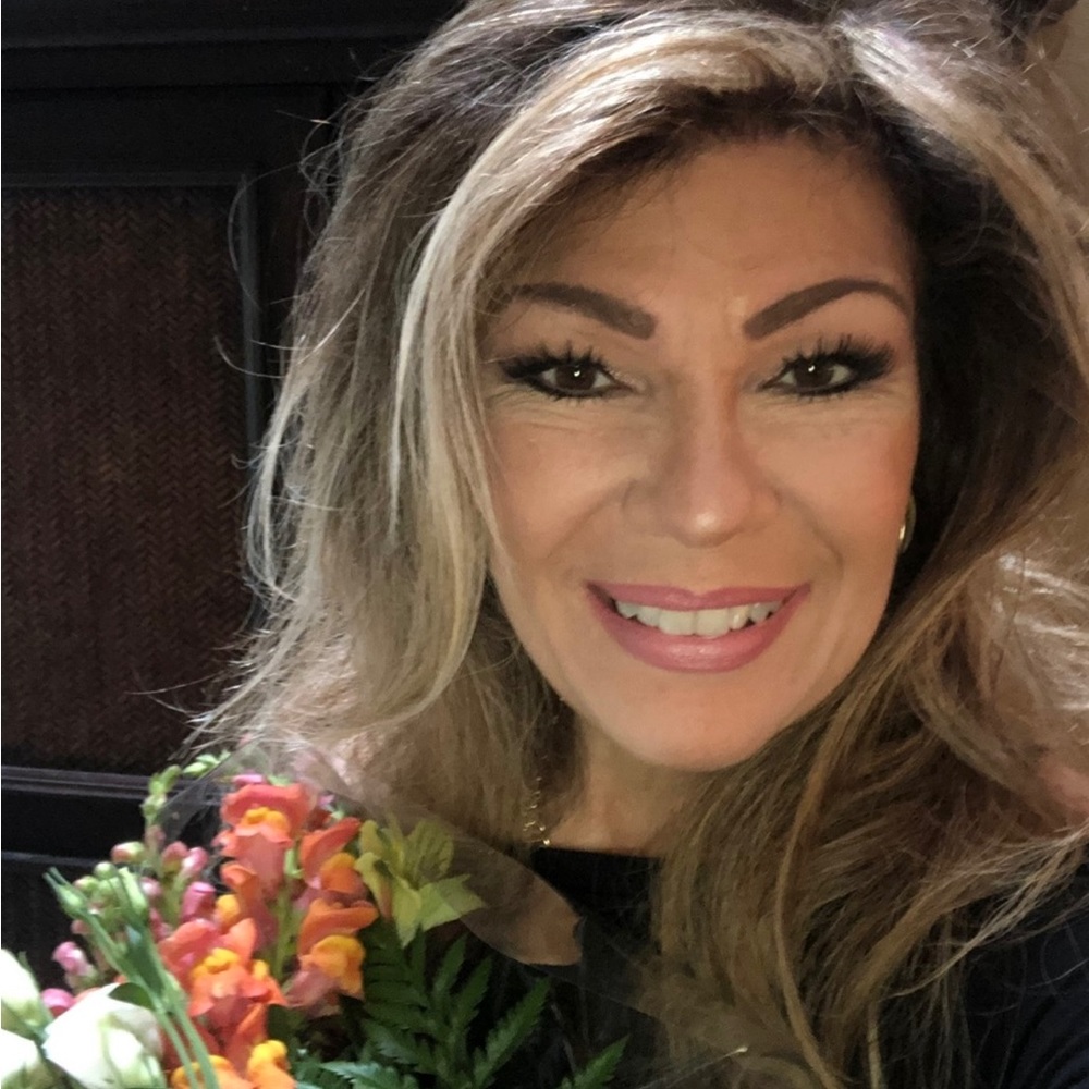 Meet your Posher, Michele